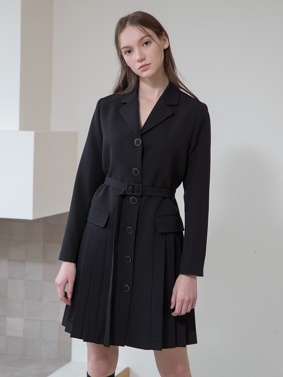 Single Pleats Jacket Dress Black